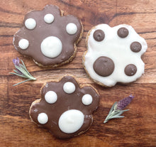 Load image into Gallery viewer, Paw Print Cookies
